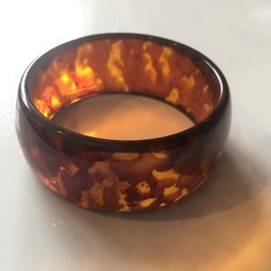 Resin bangle